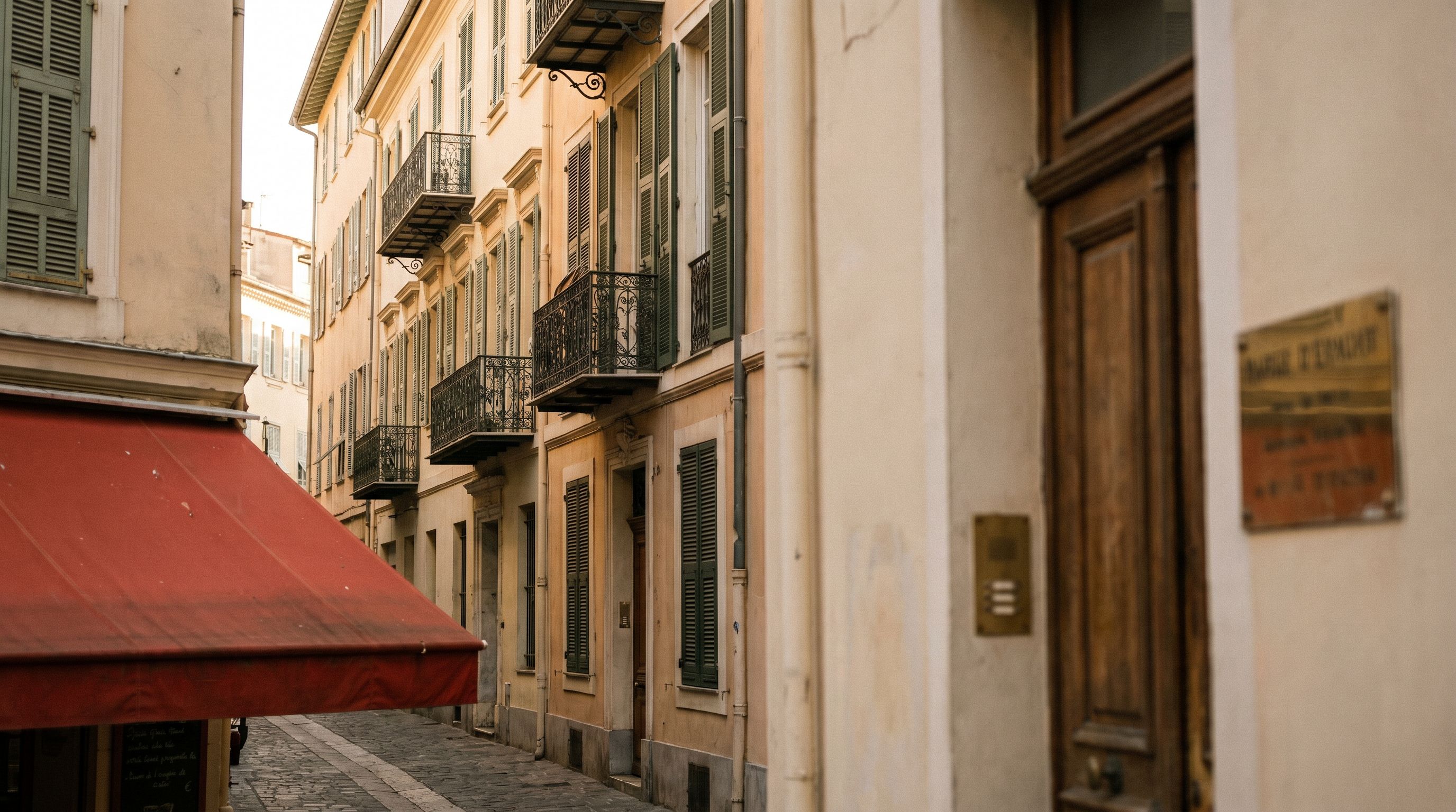 Studio Nice Podcast on the French Riviera, serving creators from Cannes
